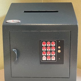 Cassaforte IDM con feritoia