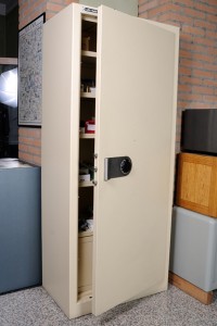 ARMADIO BLINDATO MONOBLOCCO LIPS VAGO con tesoretto